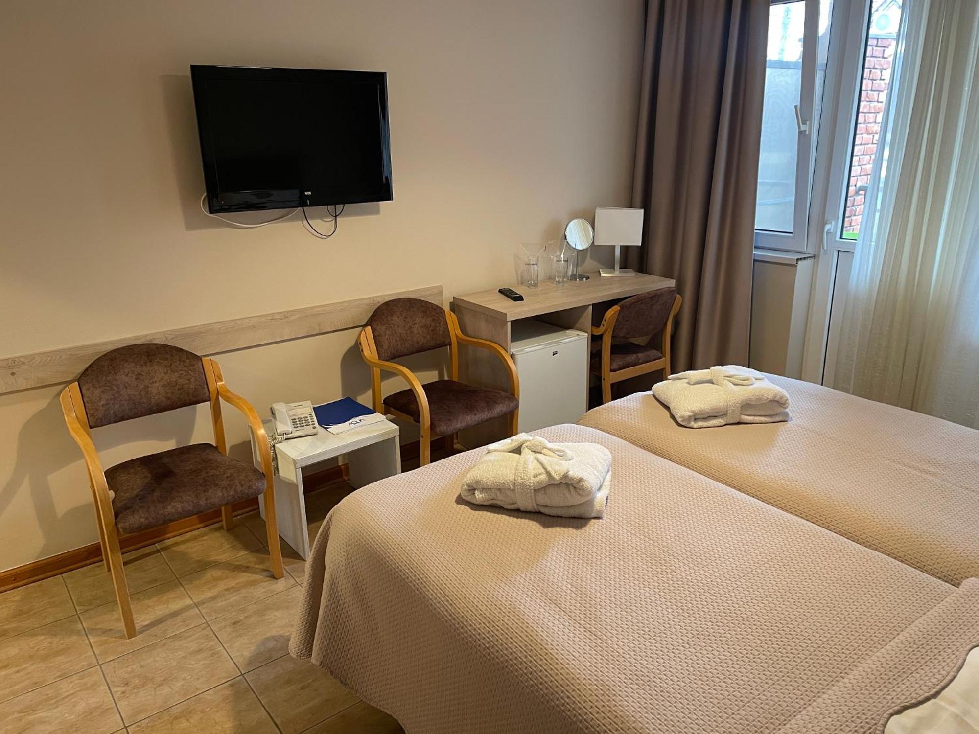 Hotel Aqua Panon Kanjiža エクステリア 写真