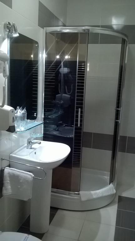 Hotel Aqua Panon Kanjiža エクステリア 写真