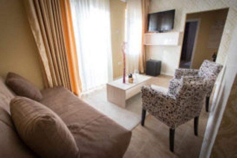 Hotel Aqua Panon Kanjiža エクステリア 写真